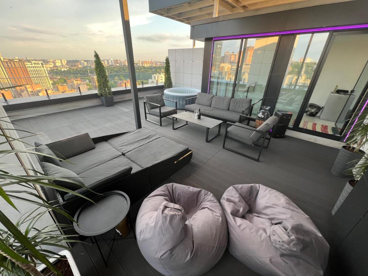 The Penthouse Kyiv Appartement Buitenkant foto