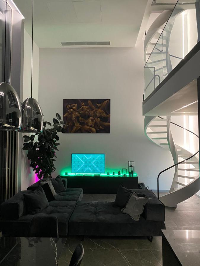 The Penthouse Kyiv Appartement Buitenkant foto